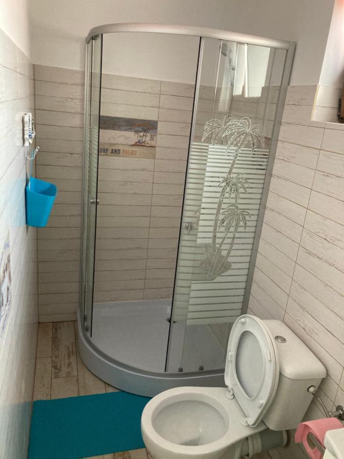 Nayana Apartment Vama Veche Bagian luar foto